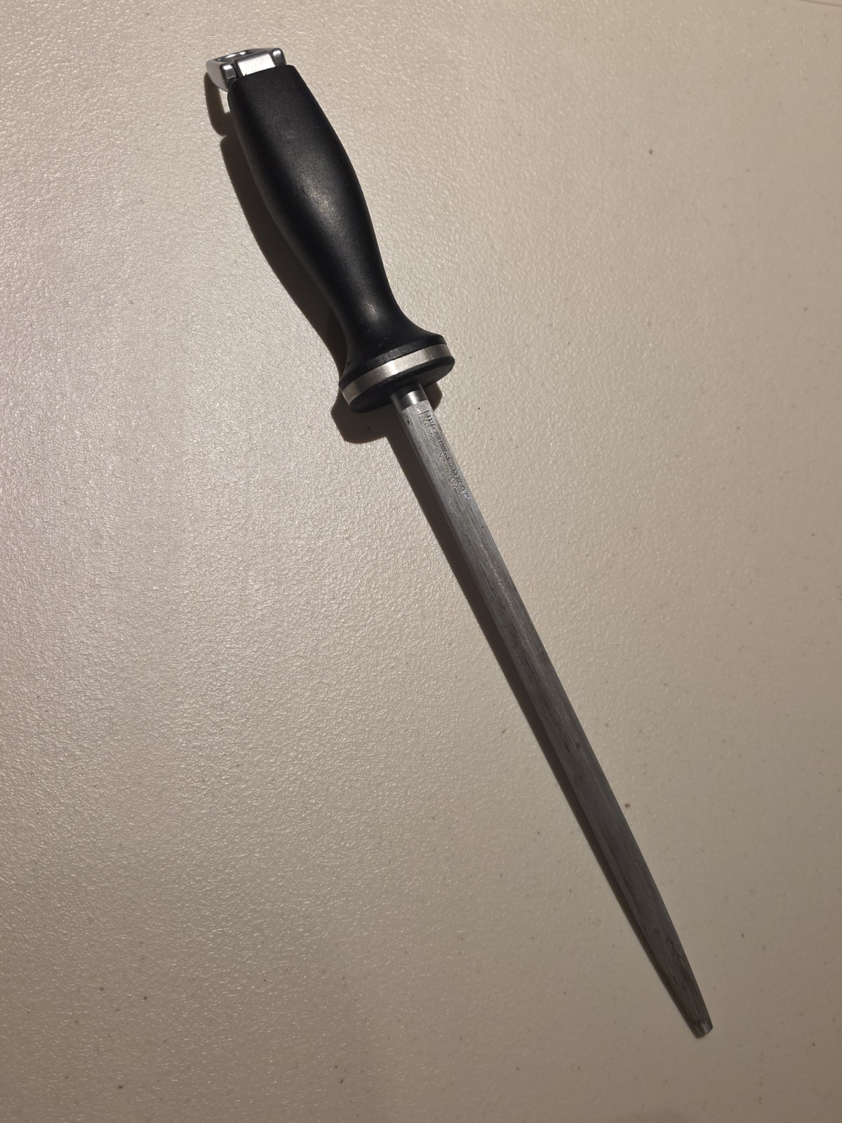 ZWILLING J.A. HENCKELS Sharpening Steel Honing Rod Heavy Duty Black/Silver Loop