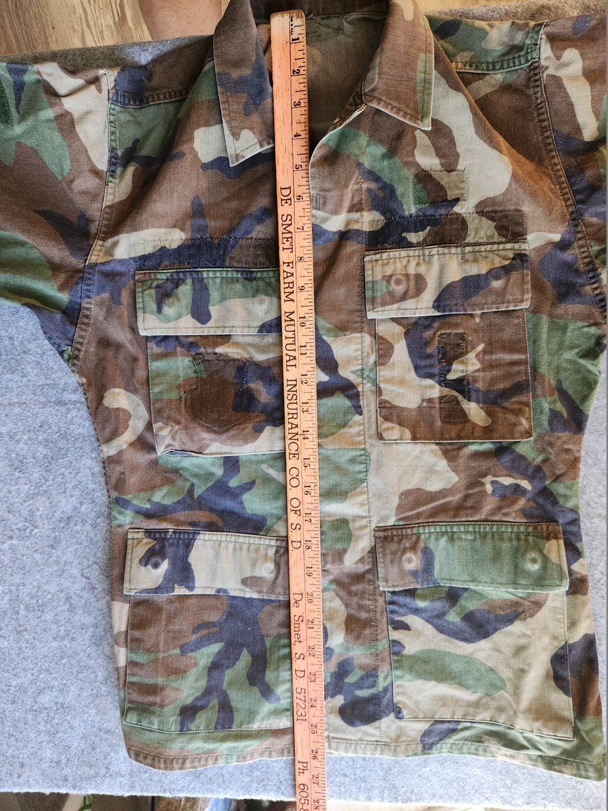U.S. Army Woodland Camouflage Pattern Combat Uniform Jacket Size Small