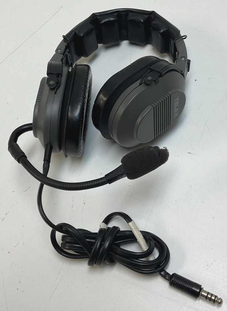 Telex Air3100 Aviation Pilot Headset with Boom Microphone