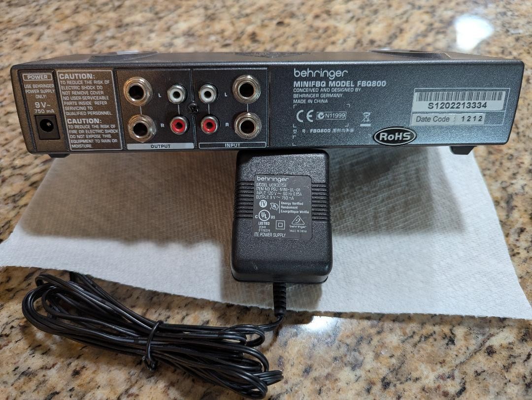 Behringer MiniFBQ FBQ800 Ultra-Compact 9-Band Graphic Equalizer