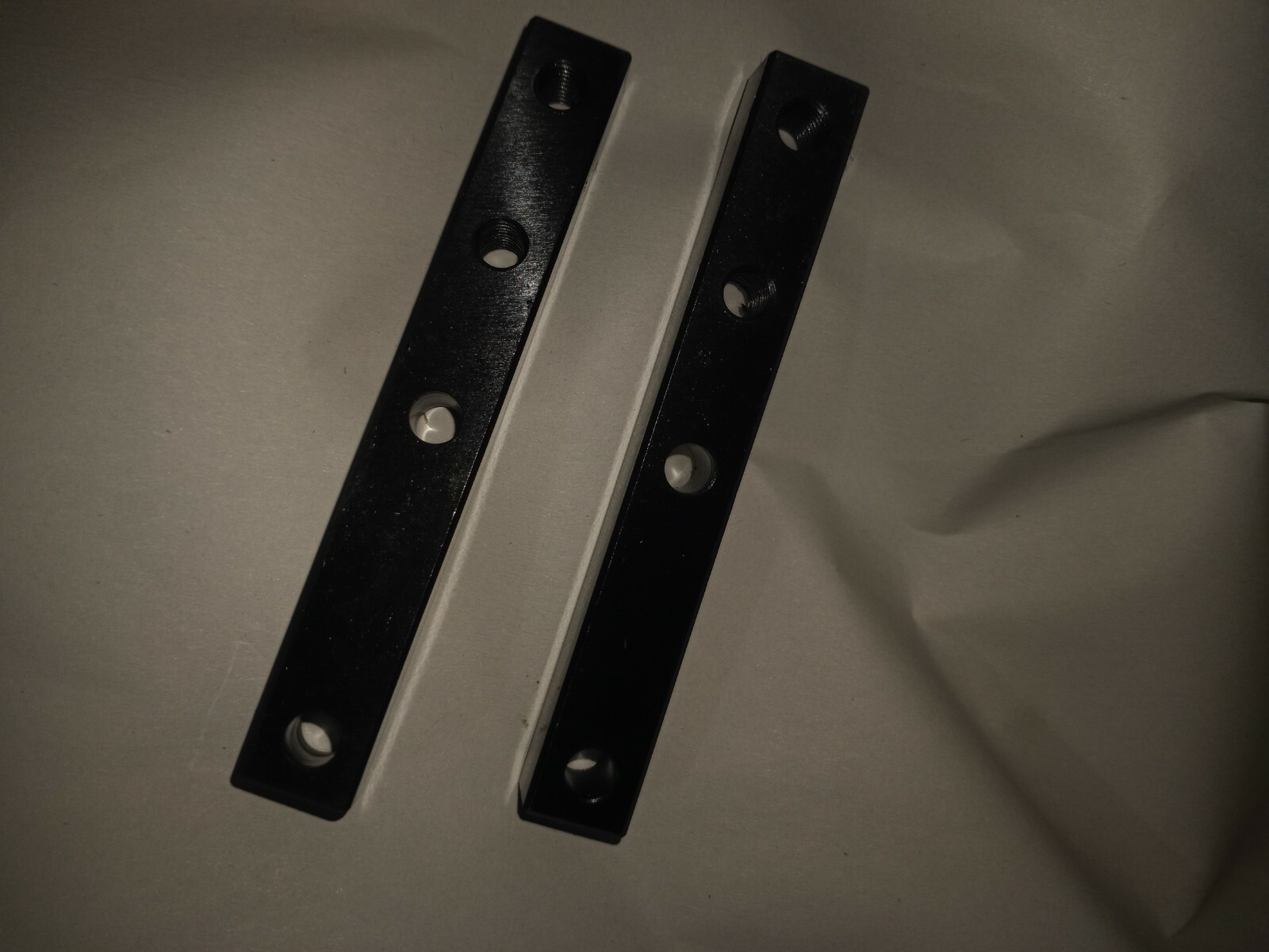 NEW NOS LOT OF 2 GENUINE SUGINO MACHINE LIMITED SFP062049 DOG HOLDERS A