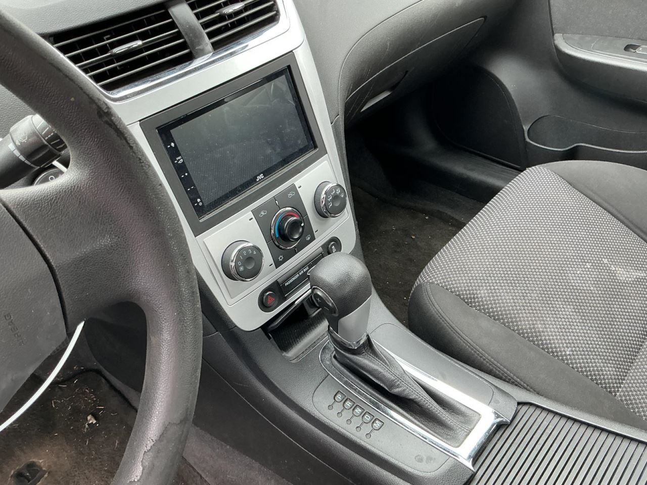 MALIBU 2012 Glove Box 4982560