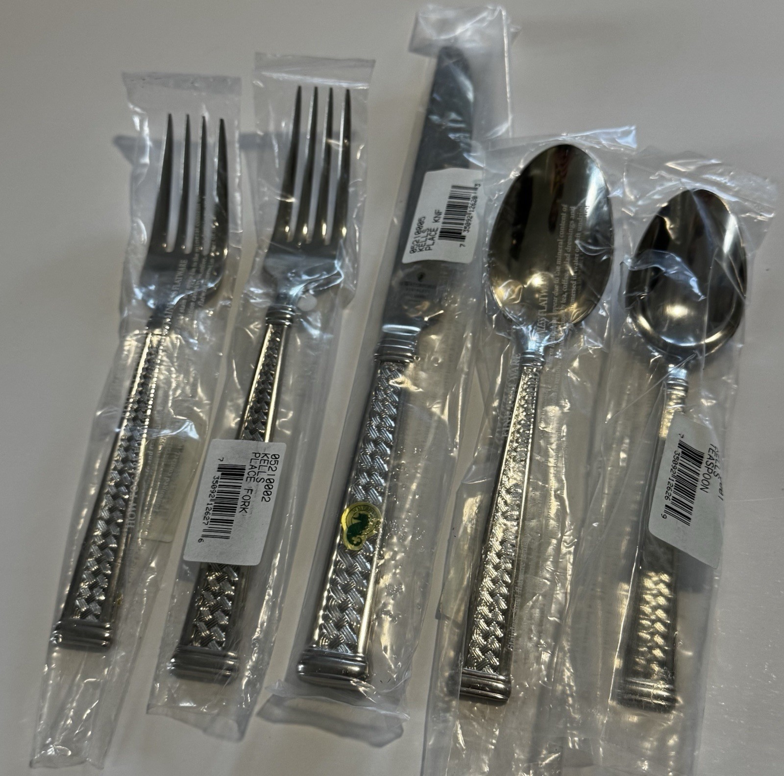 * WATERFORD - KELLS - YOU CHOOSE - Stainless Flatware Silverware * NEW *
