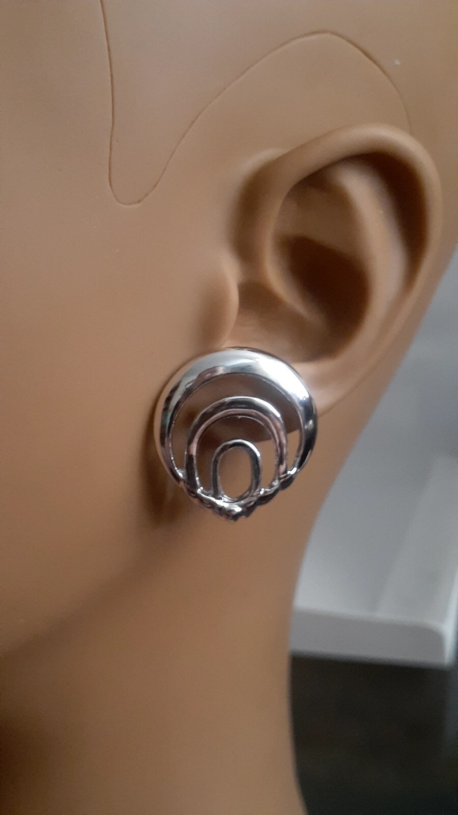 Vintage Open work Polished Silvertone Geometric style Earrings