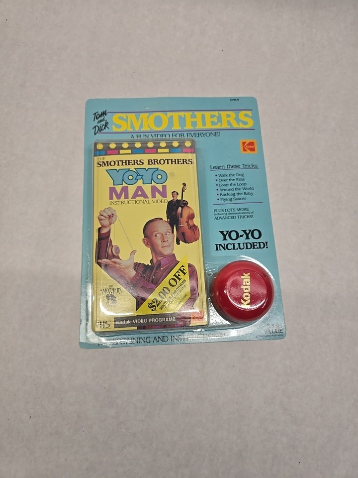 Vintage *Smothers Brothers* Yo -Yo Man VHS & YOYO Kodak NEW card 1988 (BAD GLUE)