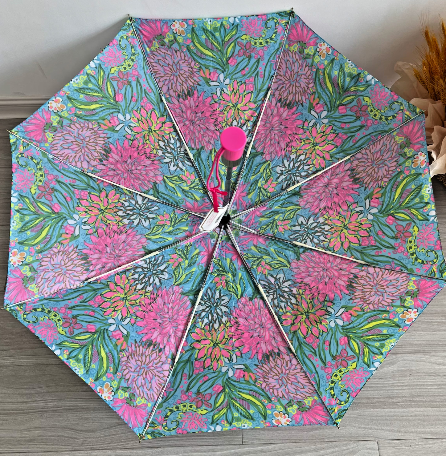 💗☔ NWT Lilly Pulitzer Folding Travel Umbrella Automatic Open & Storage Sleeve