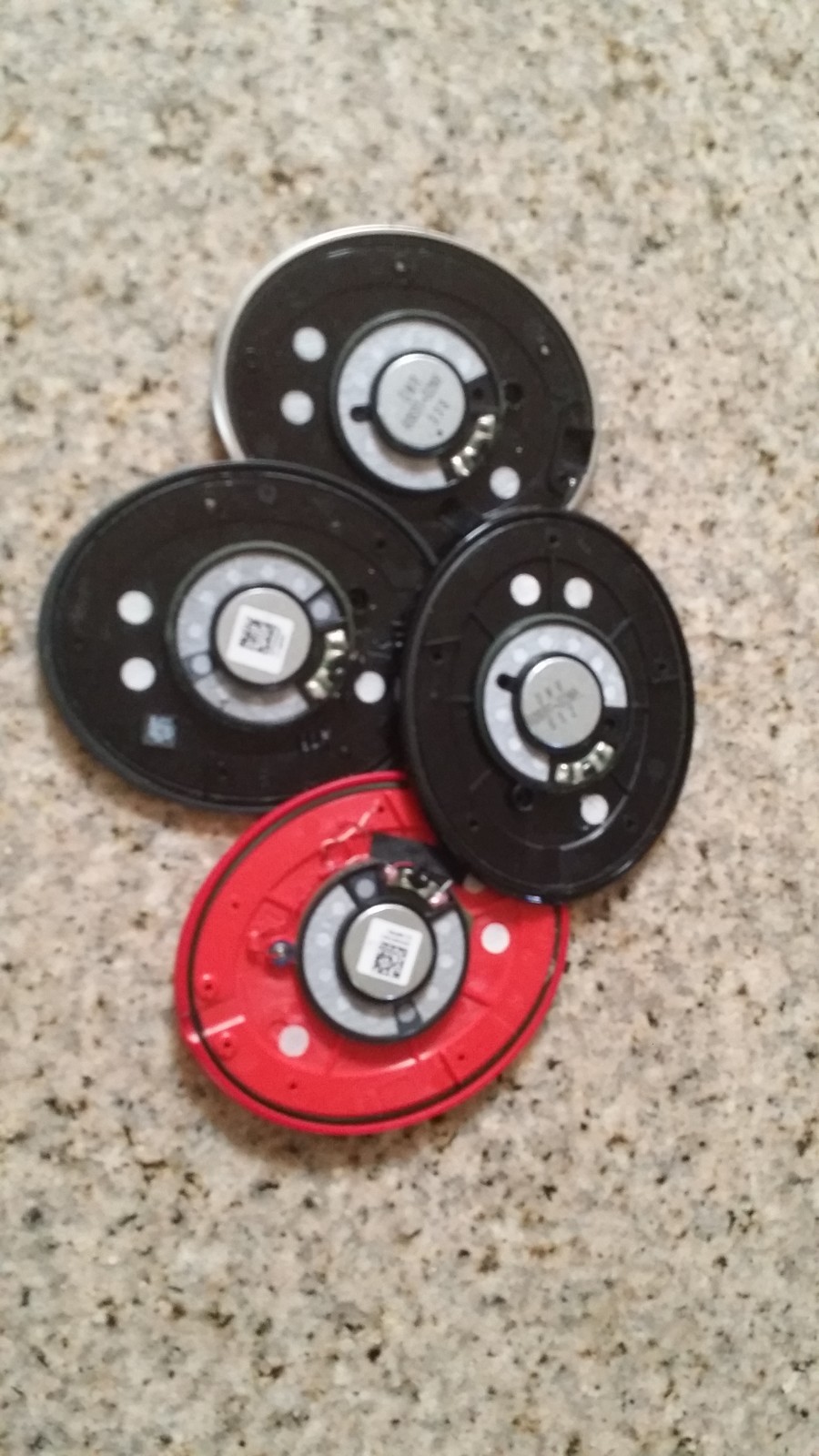 Replace speaker OEM parts Beats by Dr. Dre Beats Studio 3, 2 L or R Speaker only