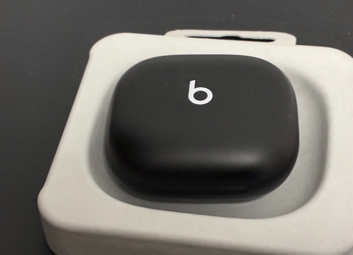 2025 Powerbeats Fit Wireless Replacement Left / Right Earbud Or Charging Case
