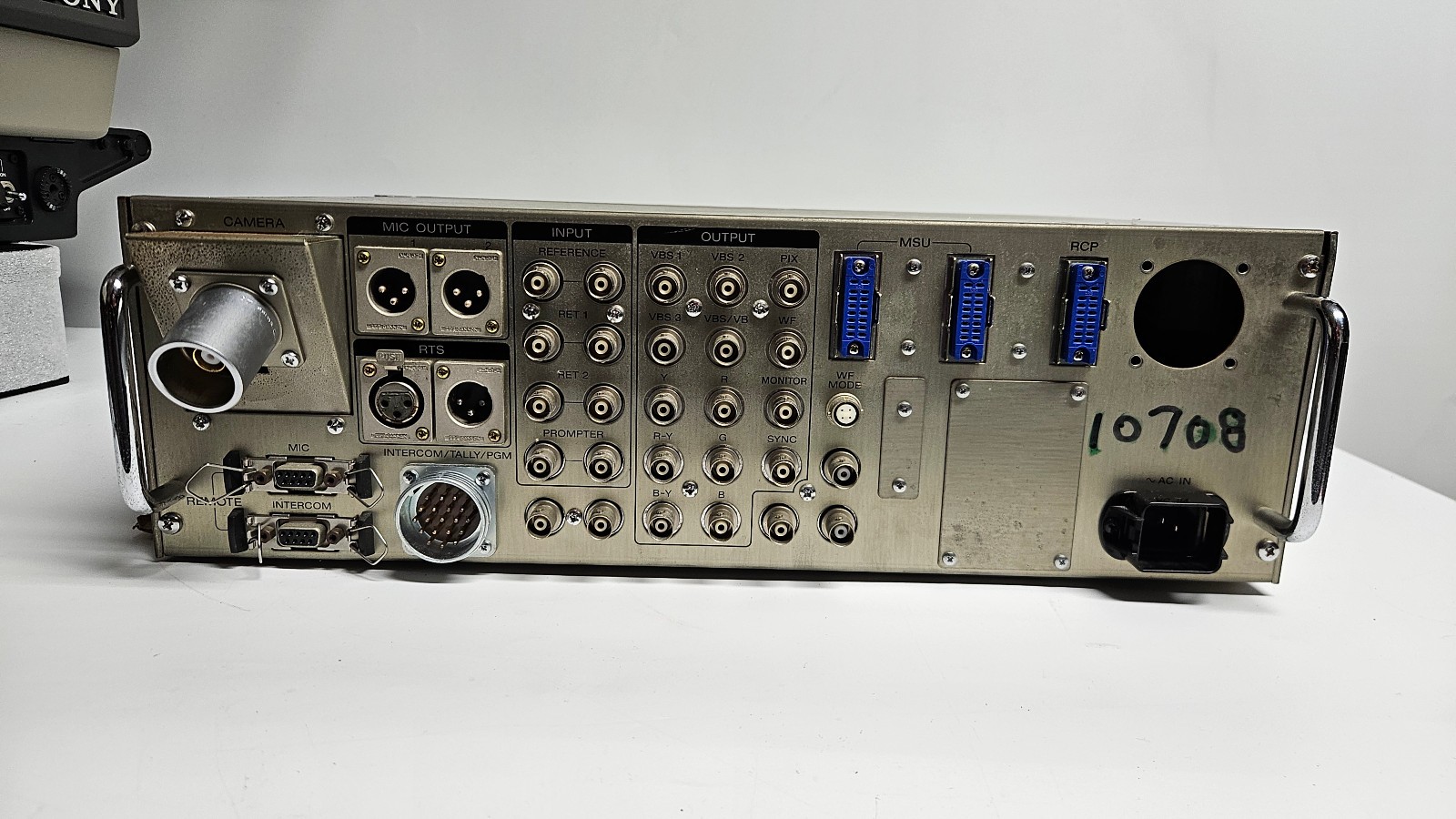 Sony CCU-370 Camera Control Unit Tested & Working -Broken PGM Intercom Knob