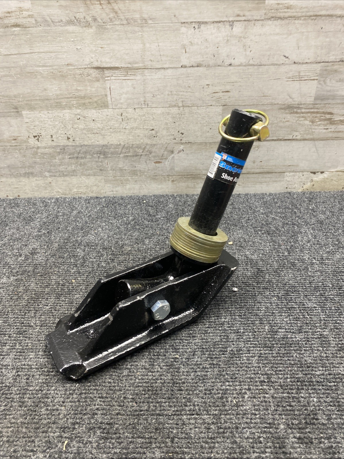 Snowplow Manufacturing 1303005 Shoe Assembly, 8 In, For Meyer 09126