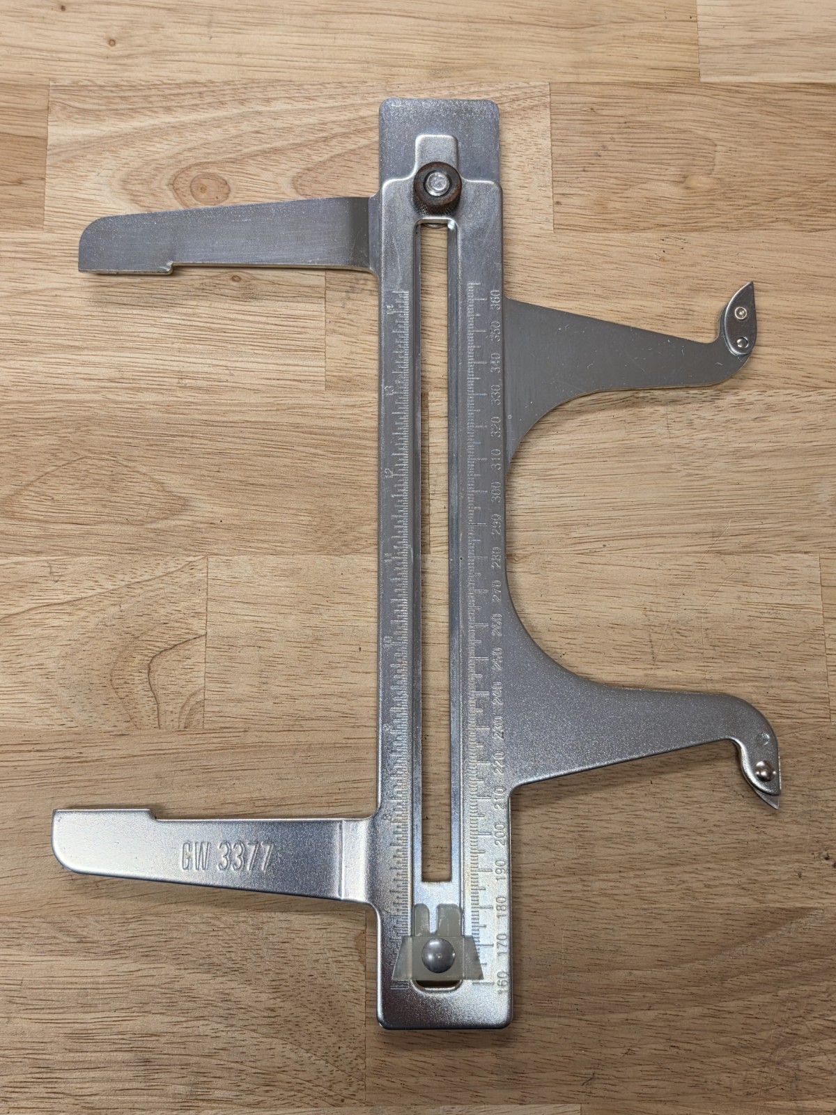 GEARWRENCH GW 3377 BRAKE DRUM RESETTING GAUGE