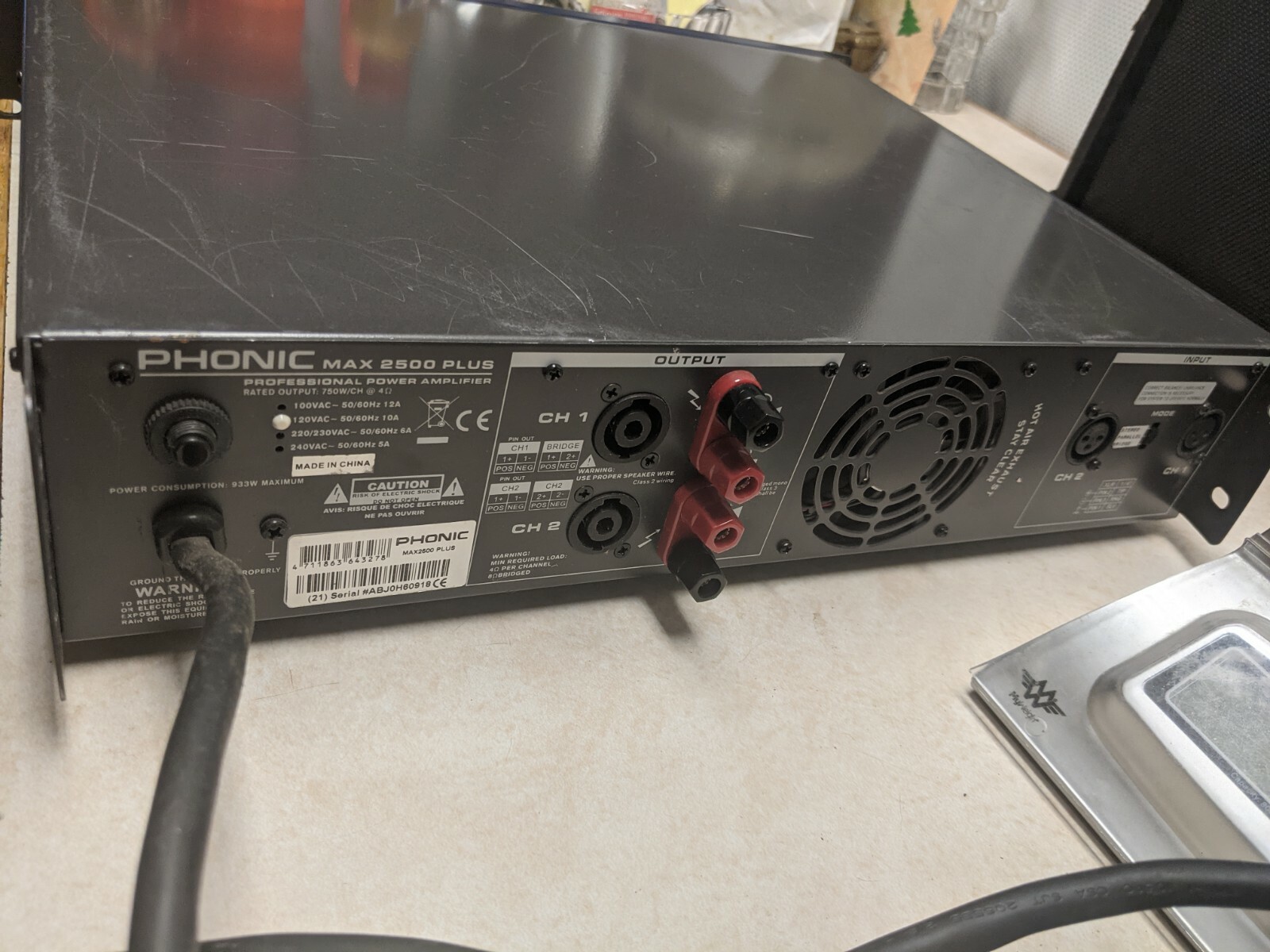 Phonic Max 2500 Plus Professional Power Amplifier