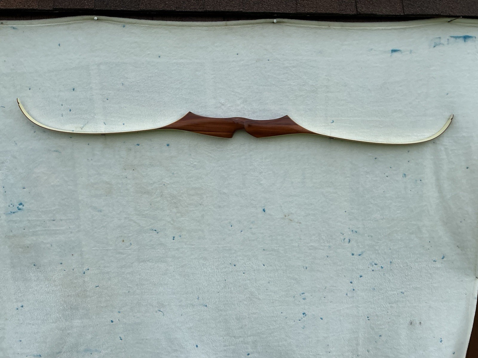 Ben Pearson Colt 7070 Recurve Bow Vintage, RH, 30#, 07-28096
