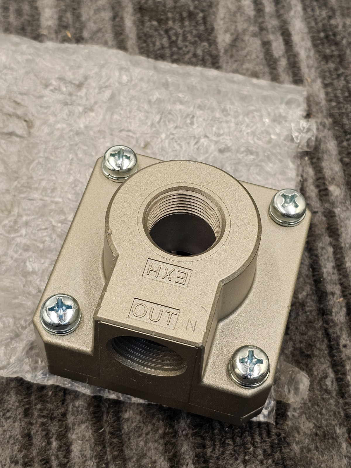 SMC AQ5000-N06: Quick Exhaust Discharge Valve Replacement