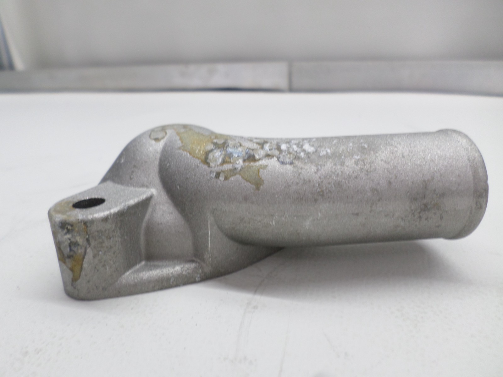 New Elbow Water Outlet Fits MGB