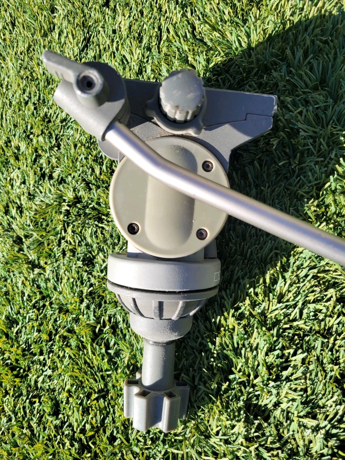 Matthews Studio Equipment M25 Tripod Head Good Working Condition Photography