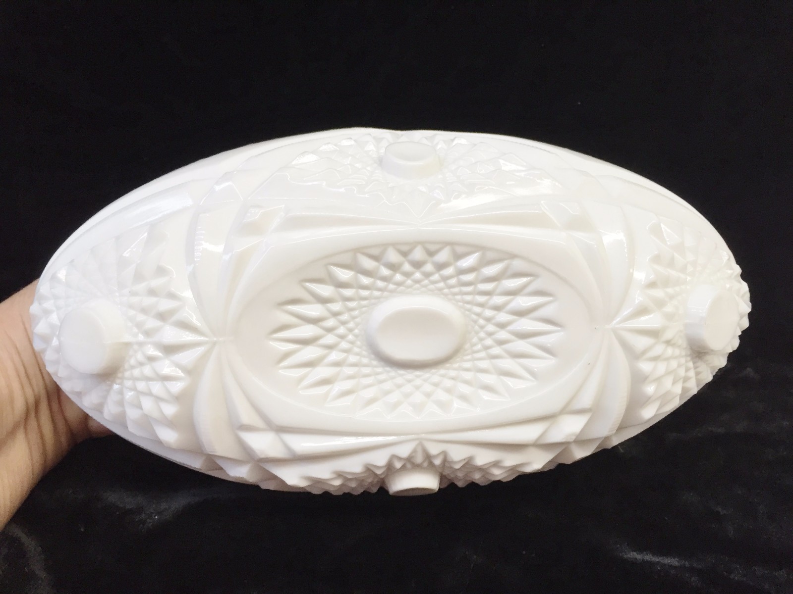 Milk Glass Basket w/Sawtooth Rim