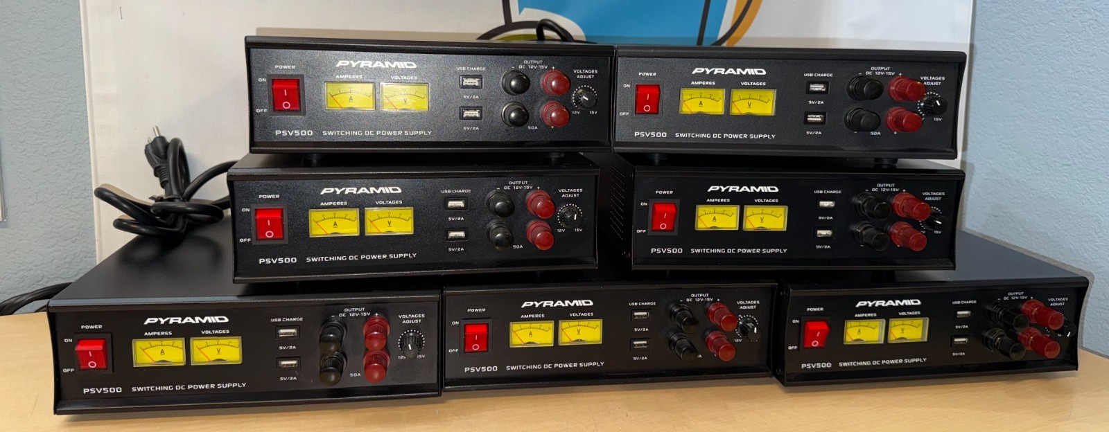 Pyramid PSV500 50A 12-15V Bench Power Supply w/ USB Black