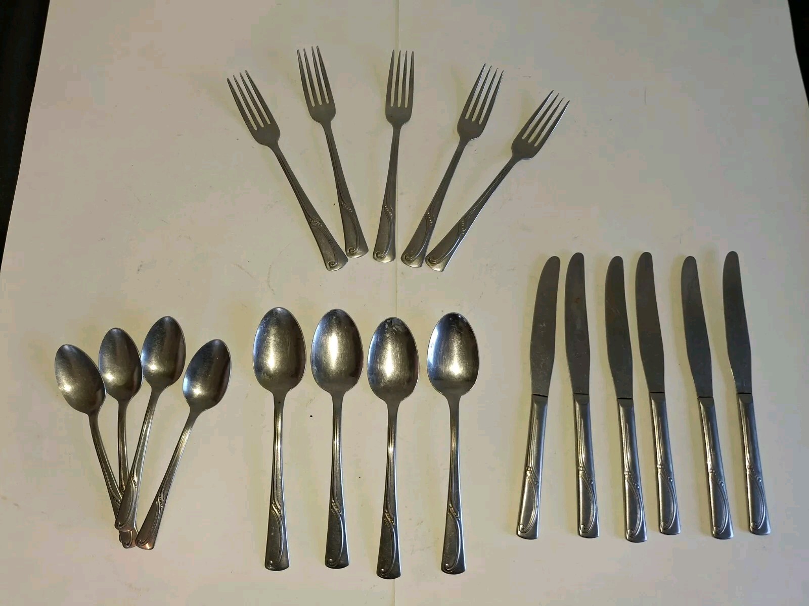 Set Of 19 Superior Stainless Utensils Knives, Forks, Spoons