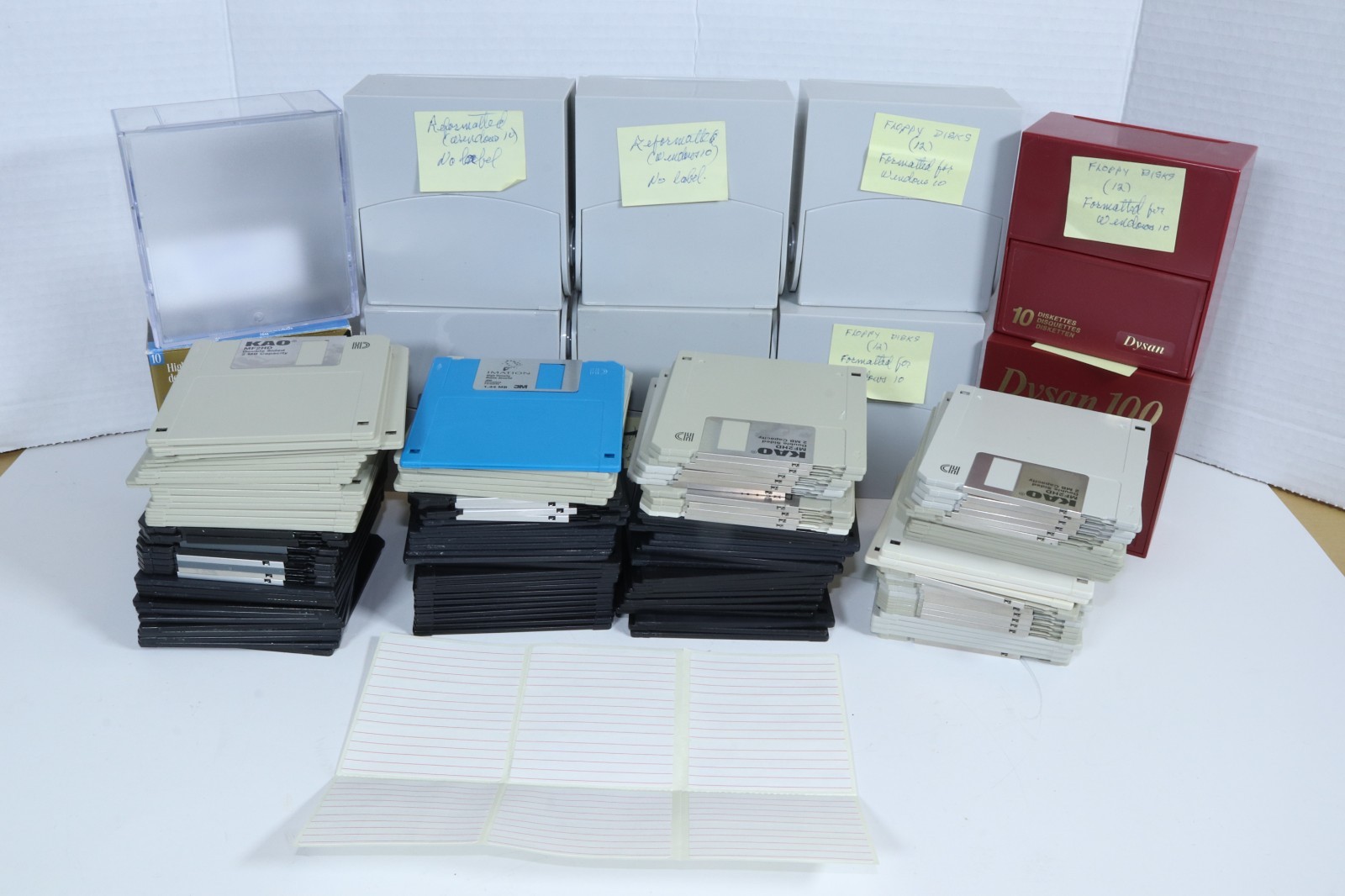 QTY 120 - 3.5" HD Floppy Disks – WINDOWS 10 FORMATTED – MIXED BRANDS - W/CASES