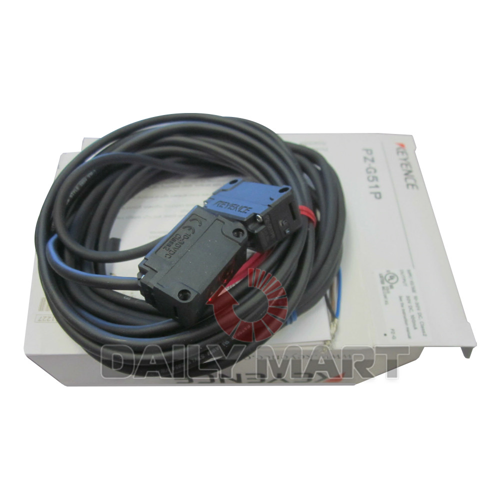 New In Box KEYENCE PZ-G51P Photoelectric Sensor