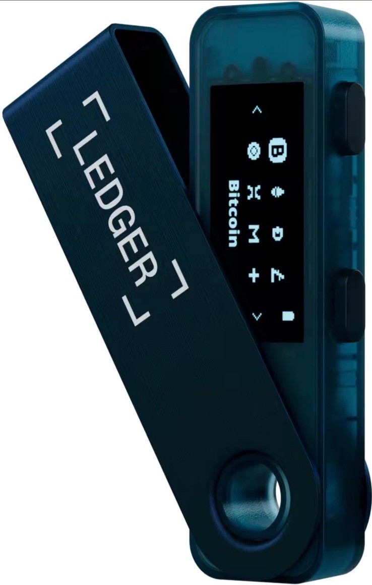 Ledger - Nano S Plus Crypto Hardware Wallet - Sapphire Blue