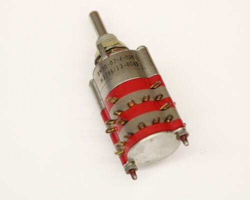 M3786/13-0045 Grayhill Rotary Switch Flatted Shaft Solder Lug