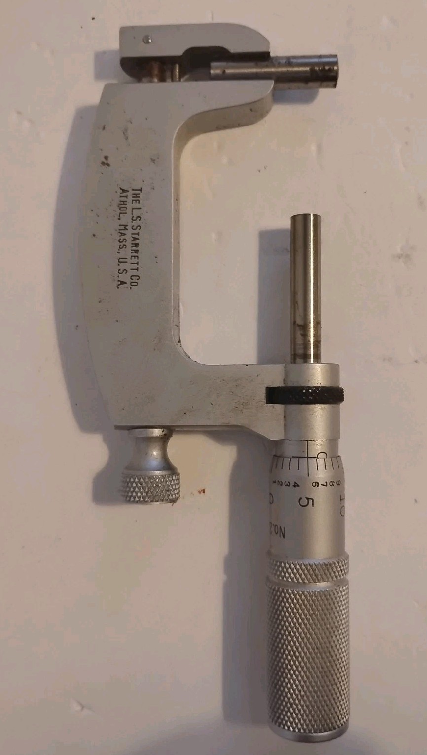 Vintage L.S. Starrett  Micrometer .001 " X 1 - 2" NO 220 Made In USA