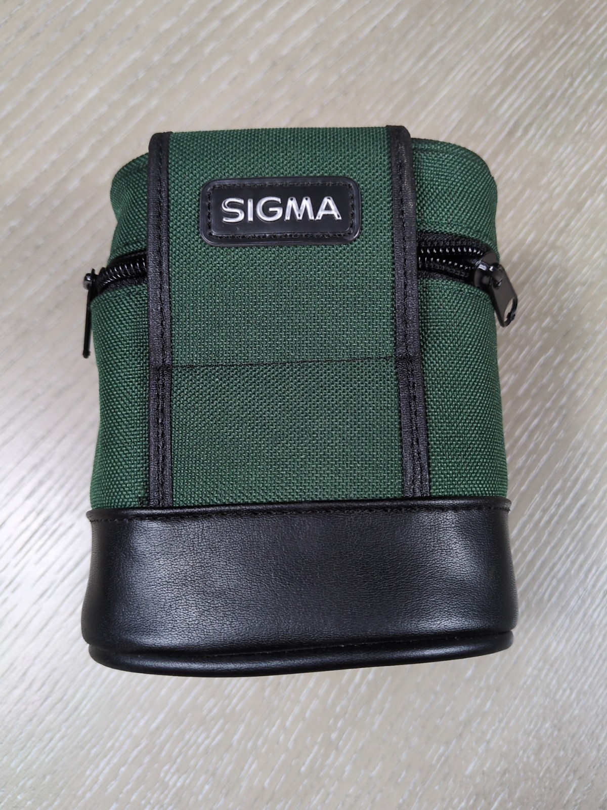 Sigma LS-542N Soft Padded Lens Case - Approx Int. Dimensions