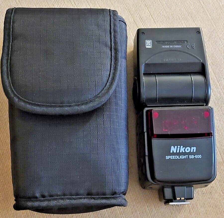 Nikon SB-600 SB 600 Speedlight I D-TTL Flash WORKS for D90 D750 D7500 D850 DF Z7