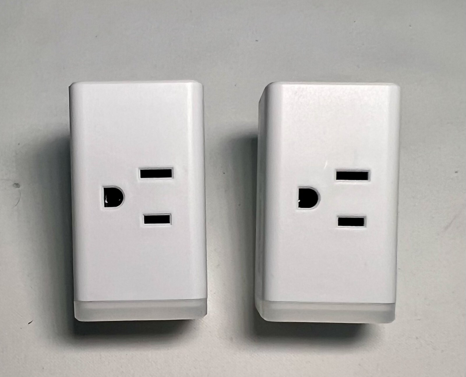 Tp-link Kasa Smart Wi-Fi Plug Mini Outlet Hs103p2 2pk Version 3.8