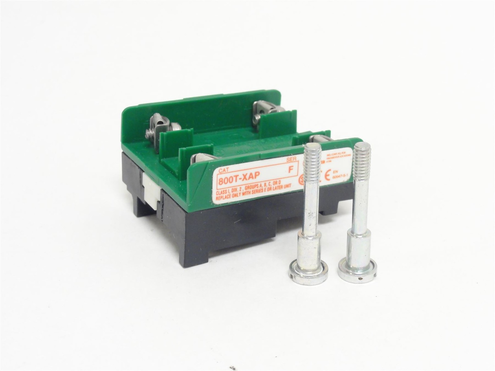 253894 New-No Box; Allen-Bradley 800T-XAP Contact Block; 600V; 1-NO; 1-NC
