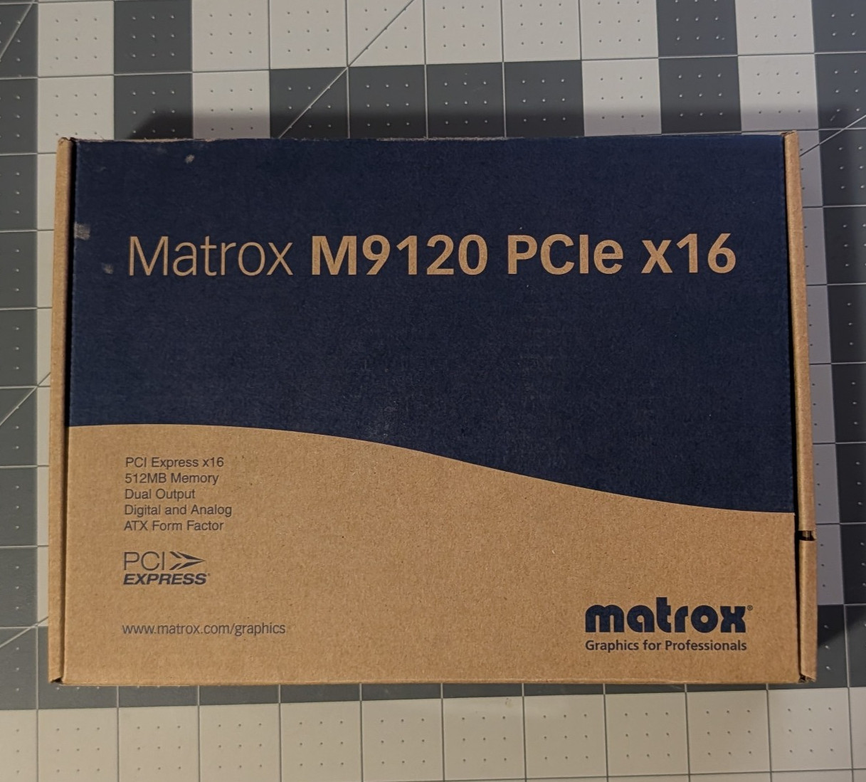 Matrox M9120 PCIe x16 graphics adapter - Dual Output (M9120-E512F)