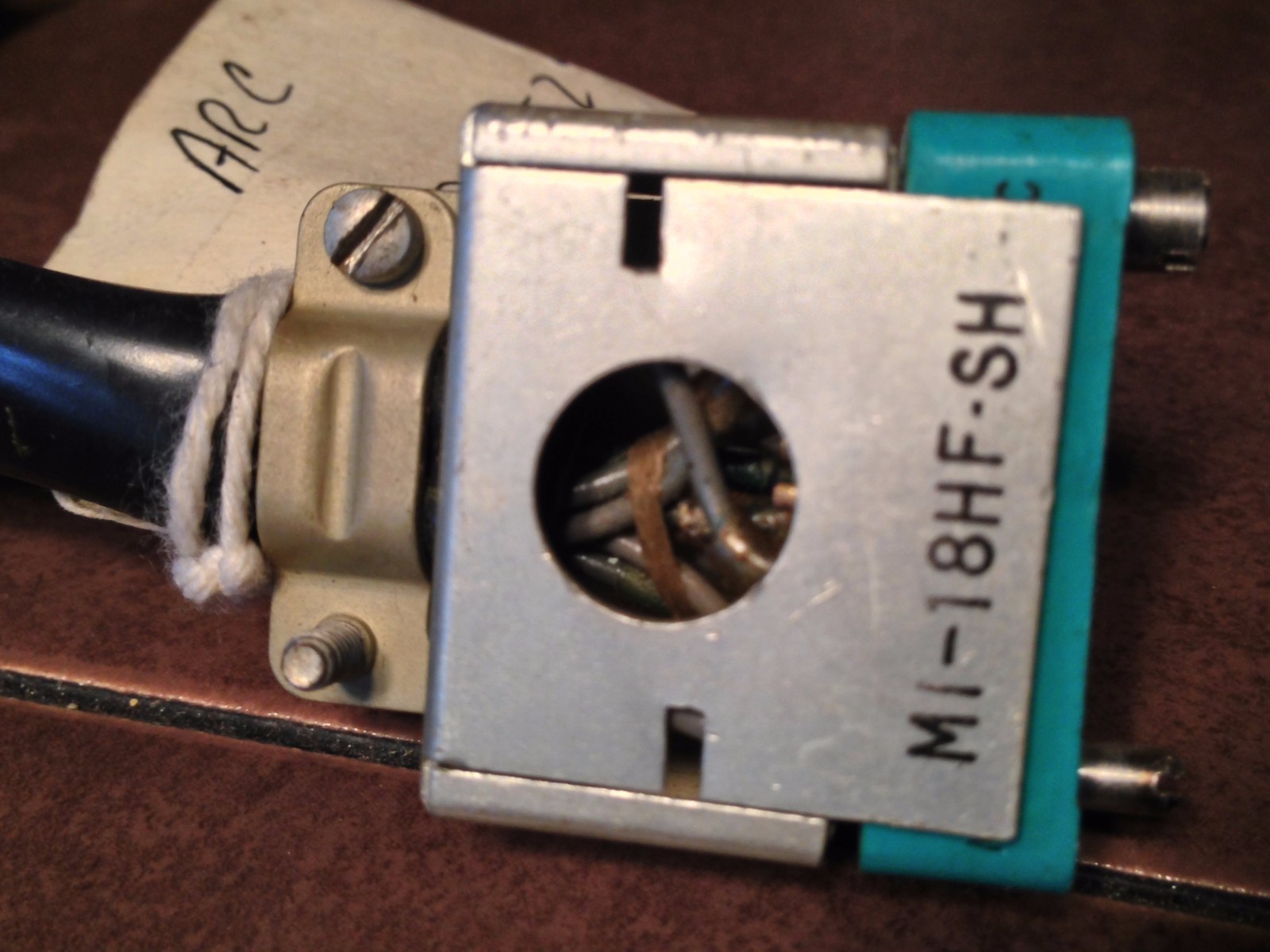 Cessna ARC RT-524 Connector with wires.