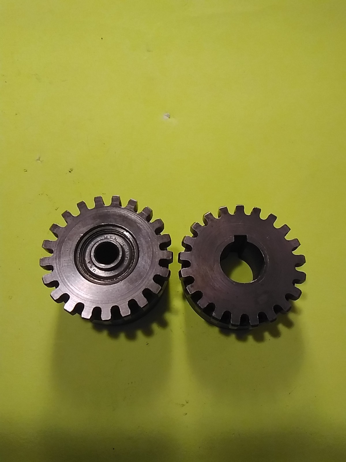 Lincoln Electric  S-13343-35 Gears Stamped. 030,.035 One W/bearing, One With Key