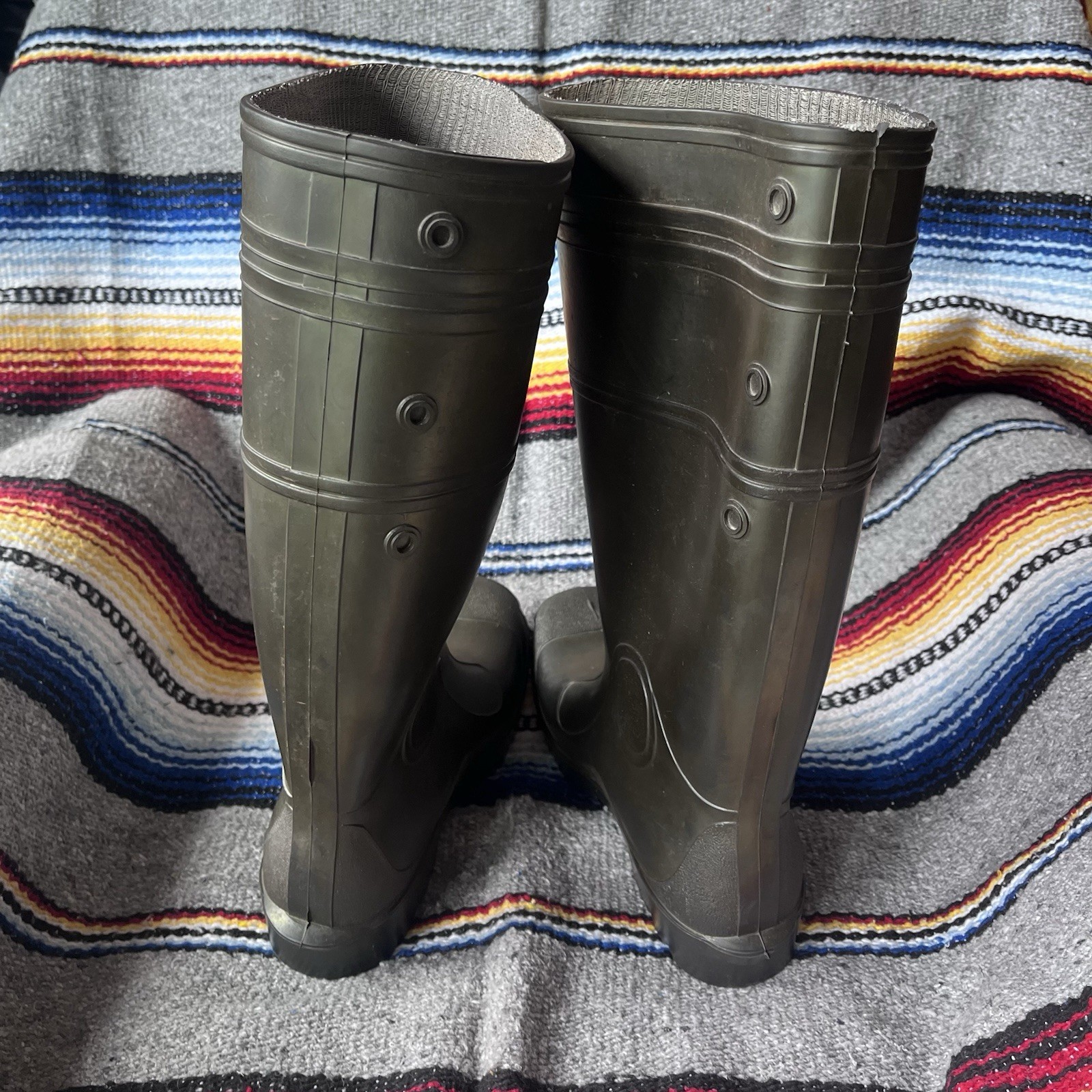 LaCrosse Made In USA - Size 9 - Dark Green - Rubber - Waterproof - Rain Boots
