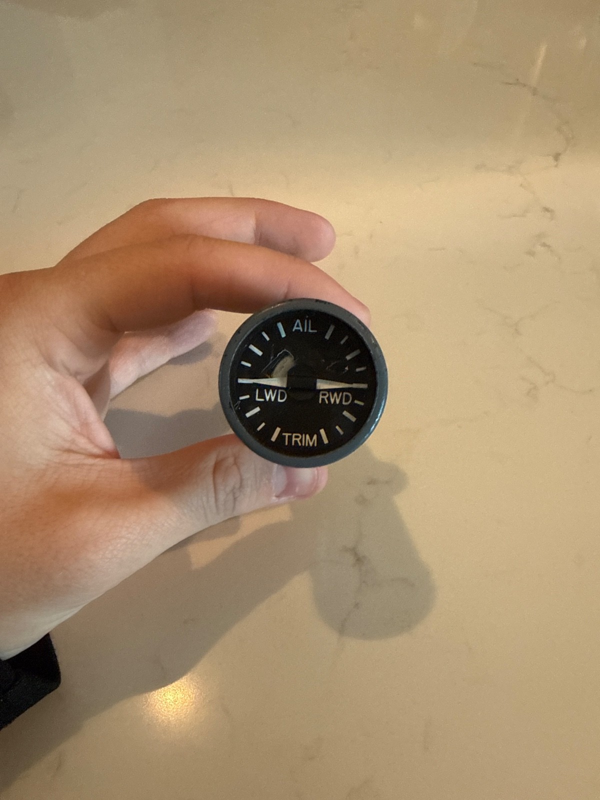 Learjet 60 Aileron Trim Indicator Guage