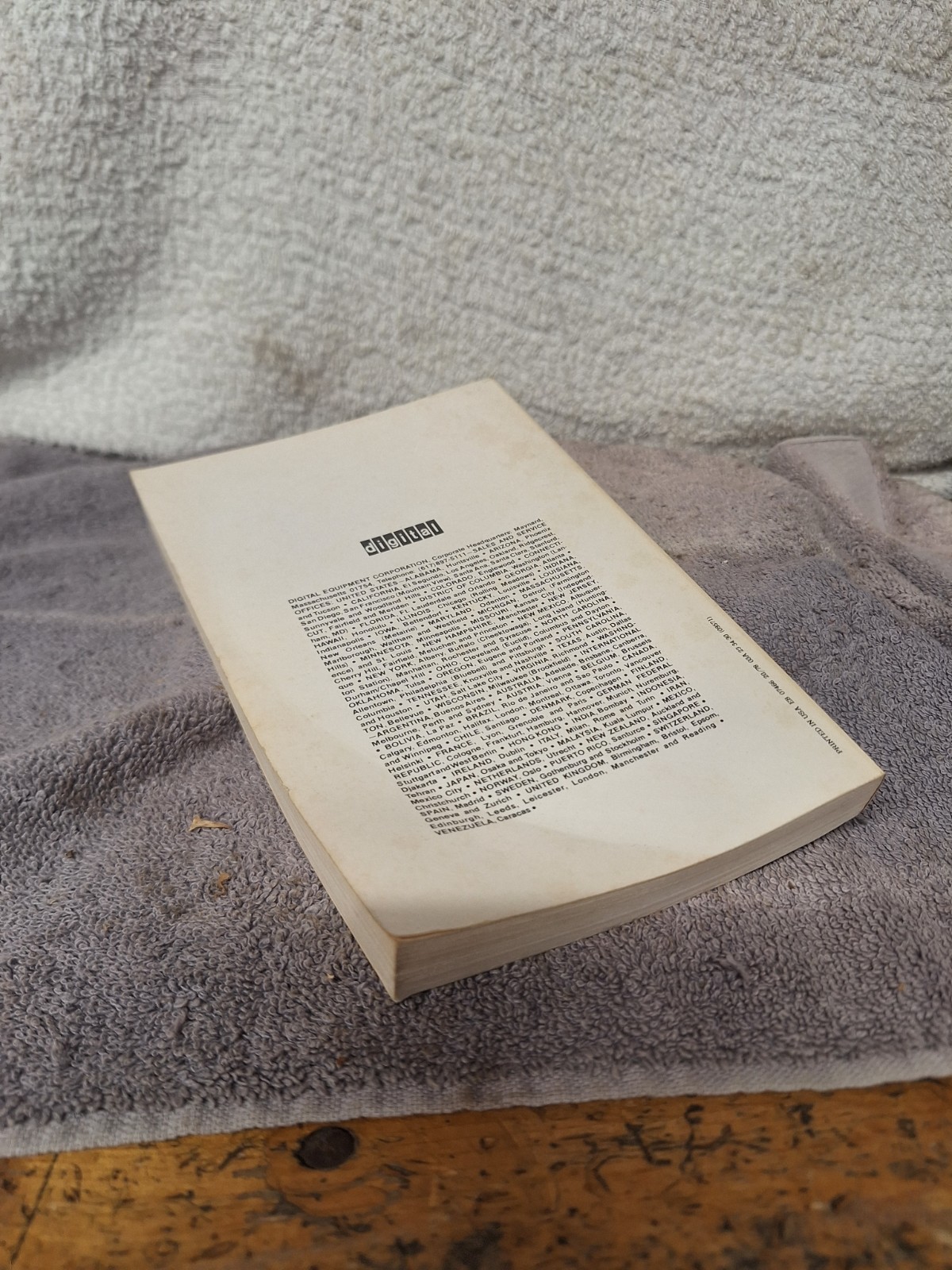 Vintage Digital VAX11 780 Architecture Handbook 1978-1978 Programming Manual