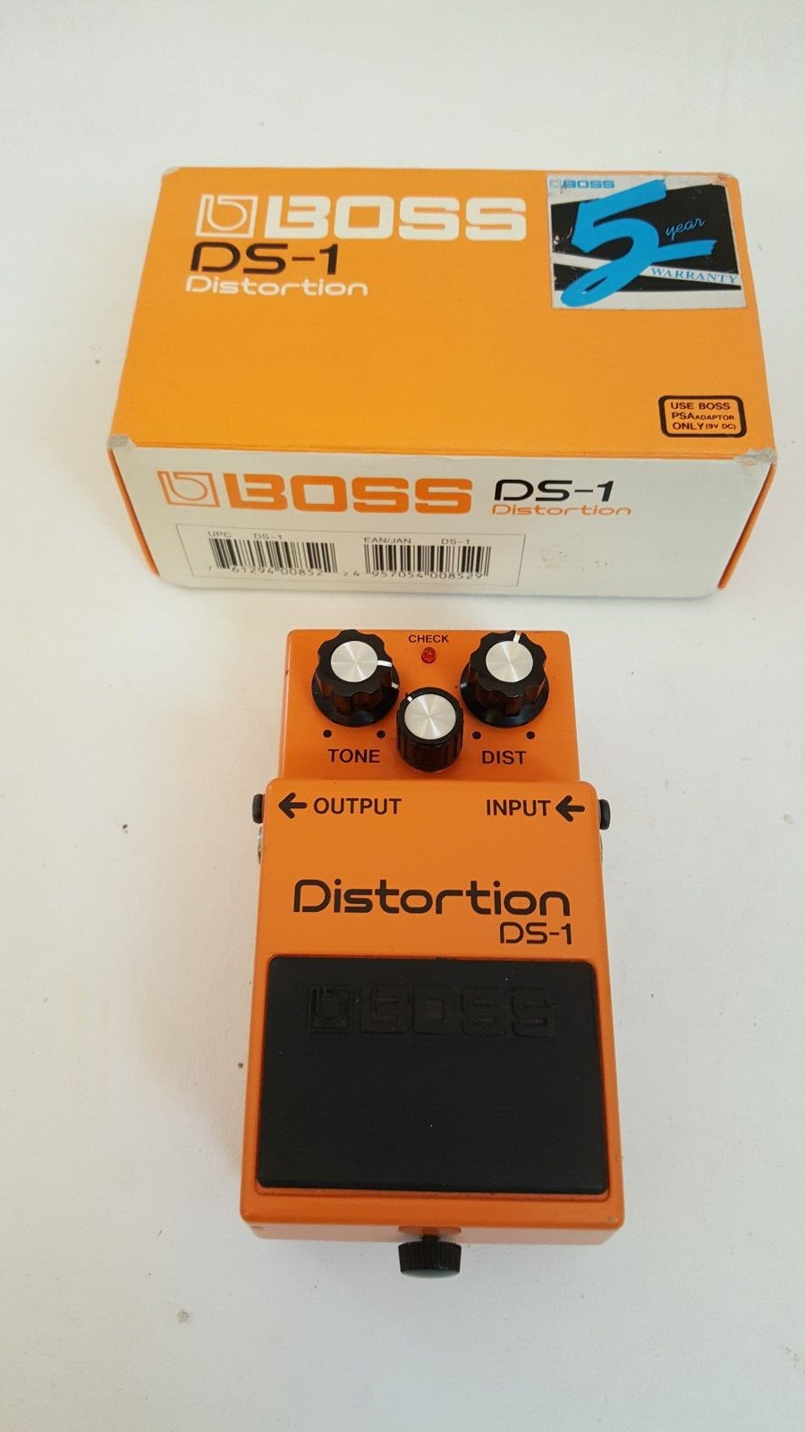 Vintage BOSS DS-1 distortion pedal in original box Taiwan