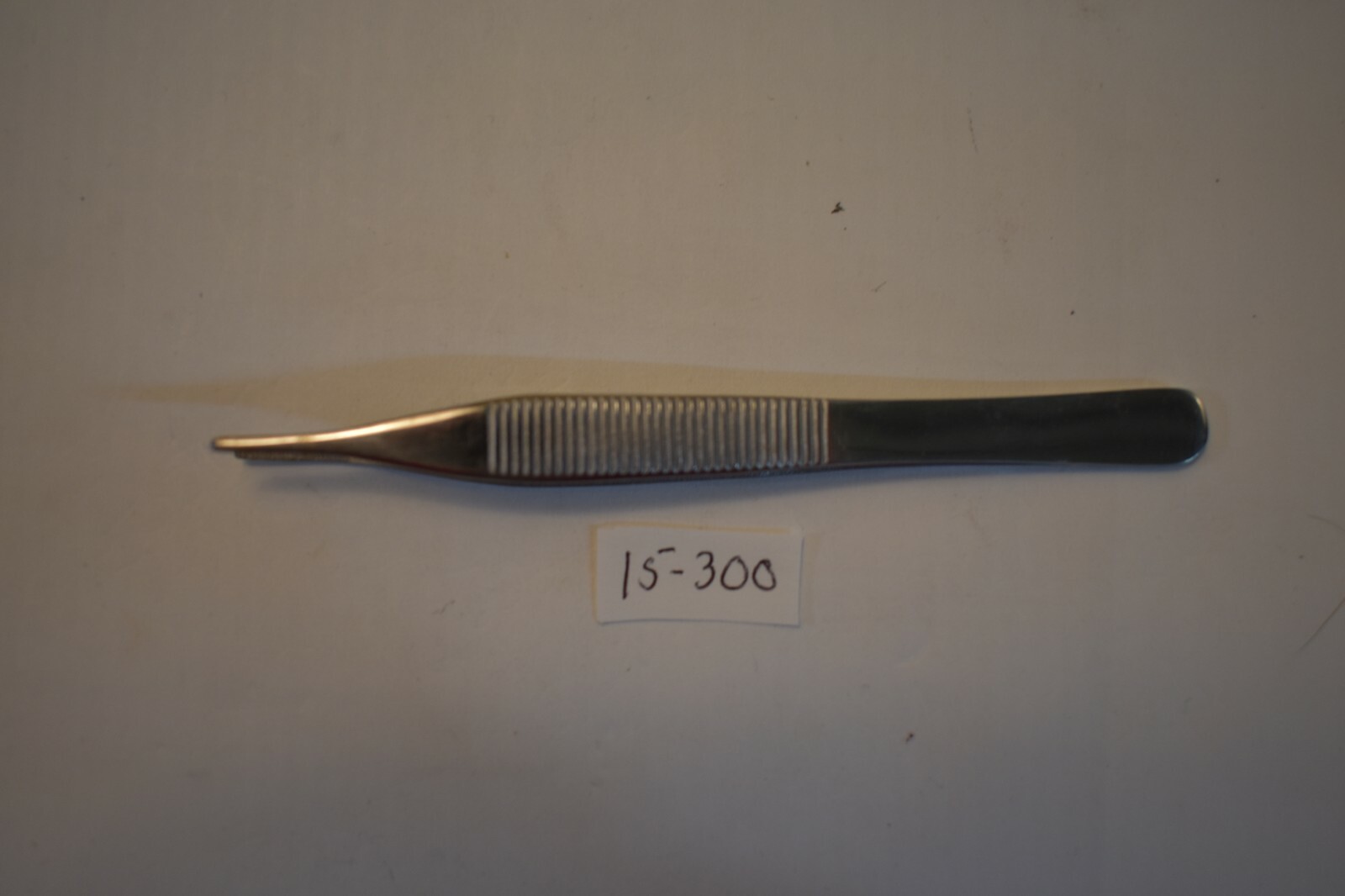 SET OF 2 15-300 TISSUE FORCEPS 12CM