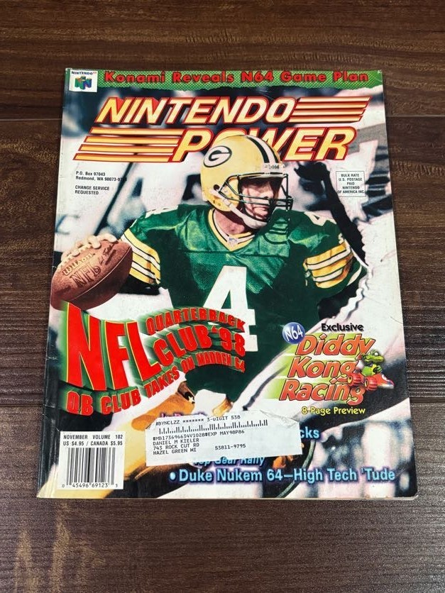Nintendo Power Magazine Volume 102 November 1997 Brett Farve NFL Quarterback