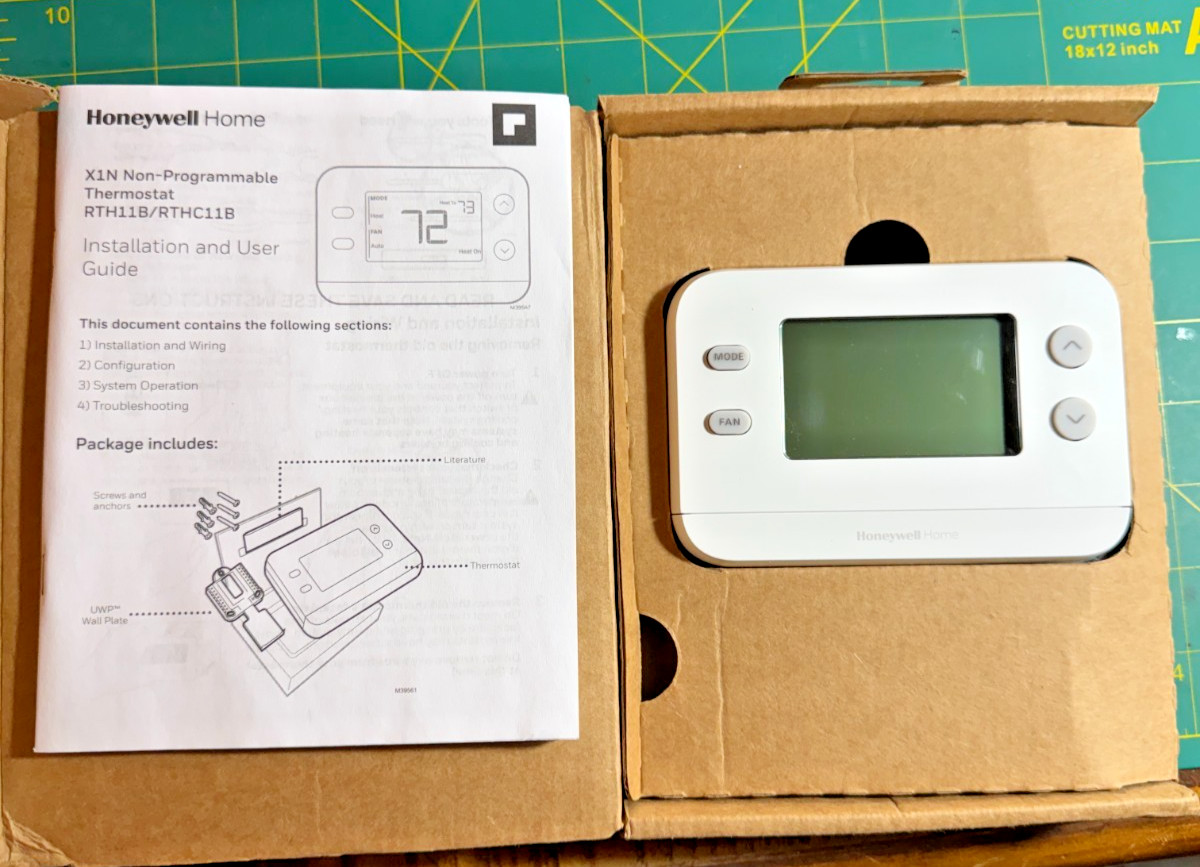 Honeywell Home RTH11B Non-Programmable X1N 1 Heat 1 Cool Thermostat