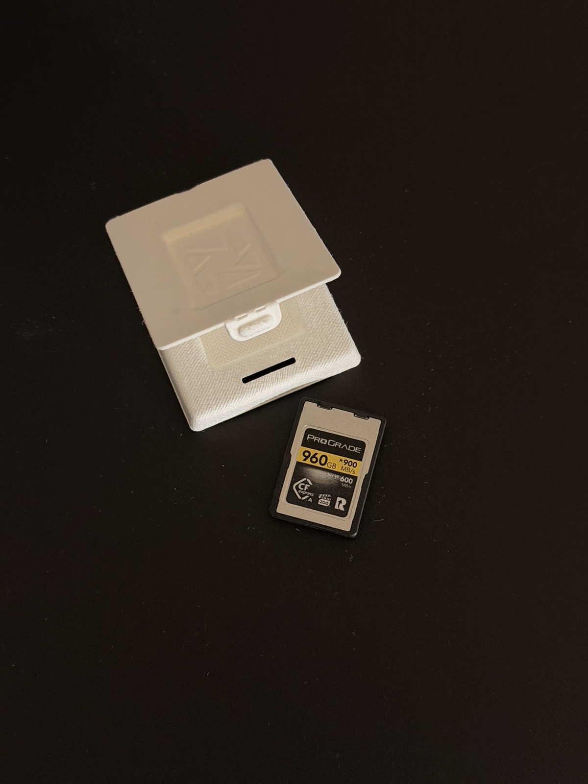 Prograde Cfexpress Type A gold 960gb