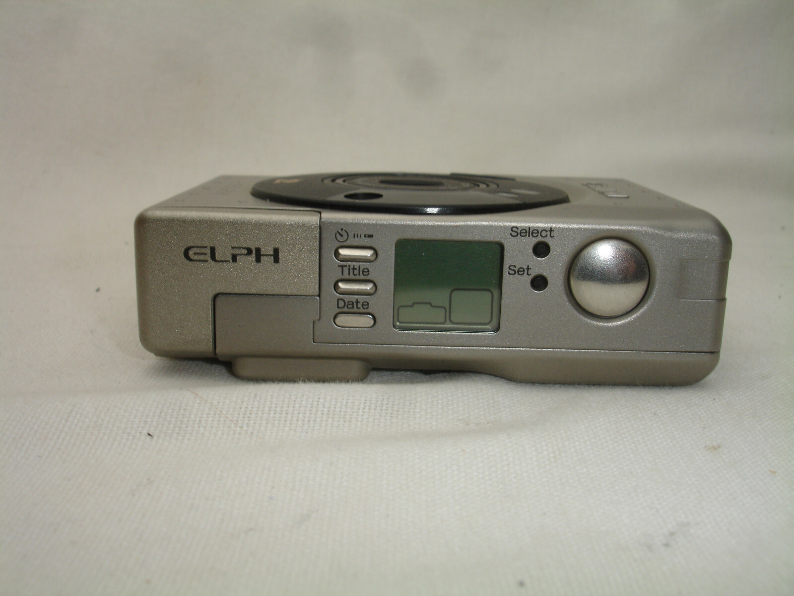 CANON ELPH / Point & Shoot Film Camera sn0160388