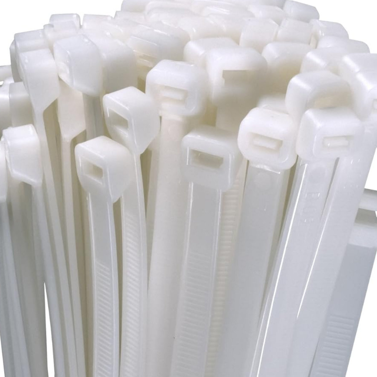 Long Cable Ties 100pcs Ties 200mm x 4.8mm