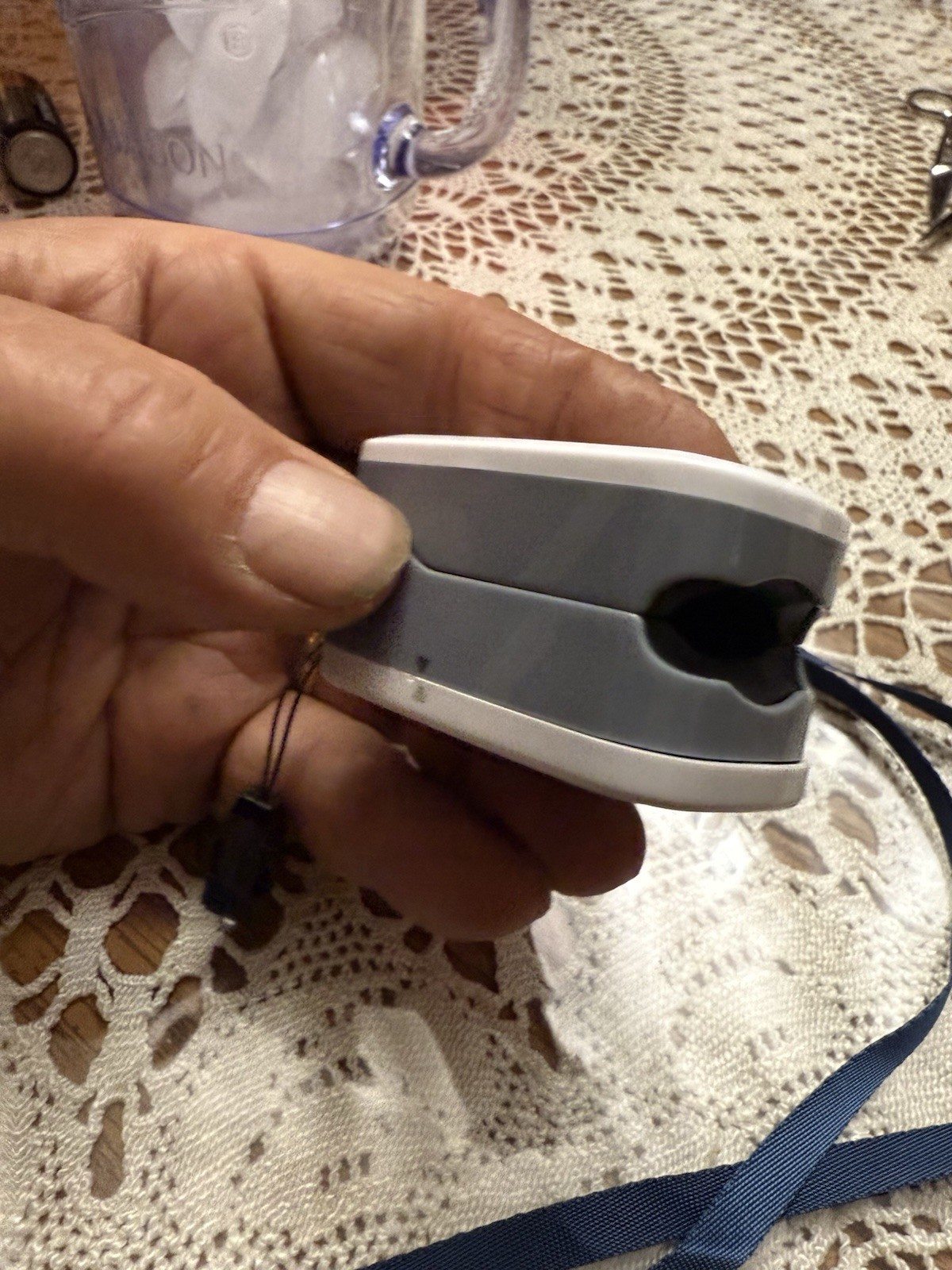 PULSE OXIMETER ~ HOMEDiCS® model CMS50D1A ~ works great