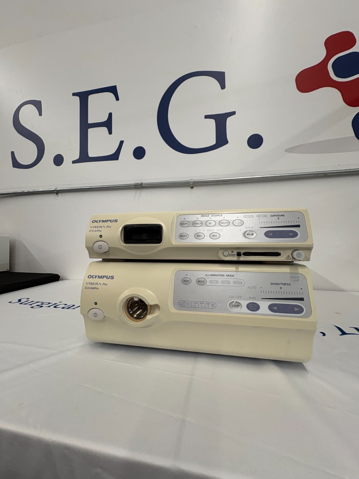 Olympus CLV-S40 Xenon Light Source & OTV-S7Pro  Camera System Console
