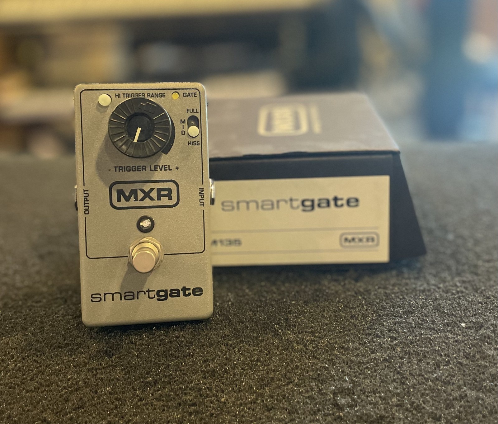 MXR M135 Smartgate Electric Guitar Gate Effect Pedal Gray w Original Box &Manual