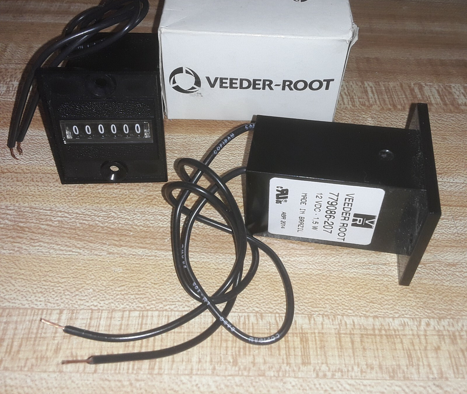 No BOX  Veeder Root COUNTER 779086-207 Panel Mount Totalizer 12V 1.5W NON-RESET