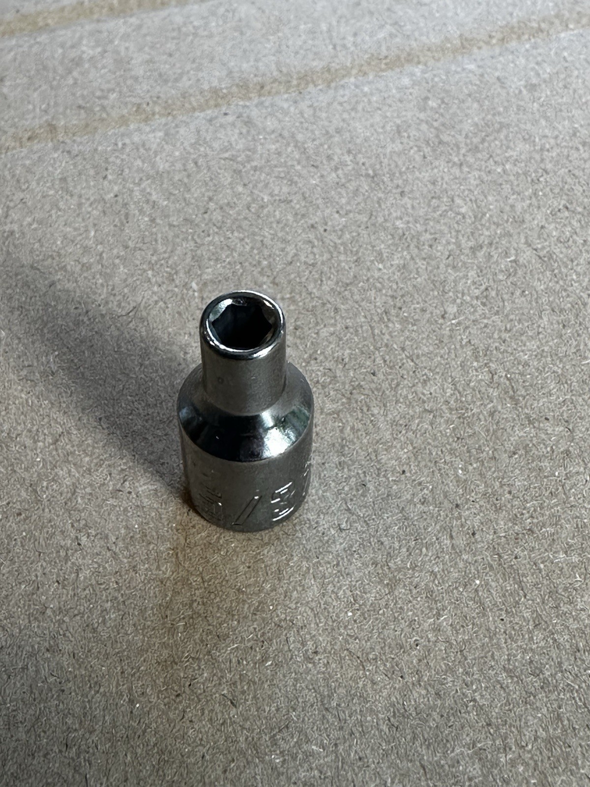 Craftsman CMMT43481 5/32" 6pt Socket 1/4" Drive  0452